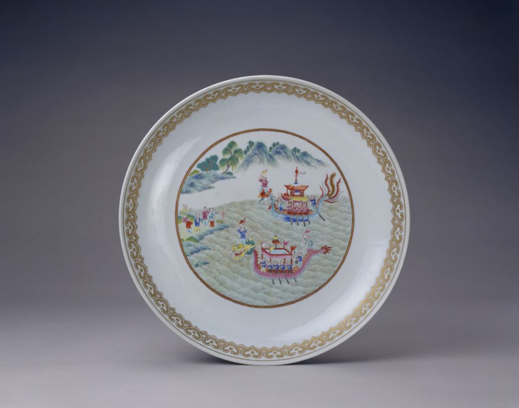 图片[1]-“Shendetang made” pastel dragon racing and phoenix boat chart plate-China Archive